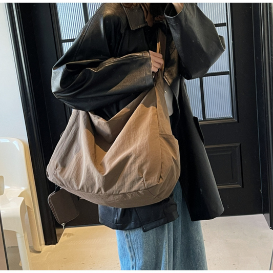 CAFÉ MILANO | BOLSO DE NYLON LIGERO
