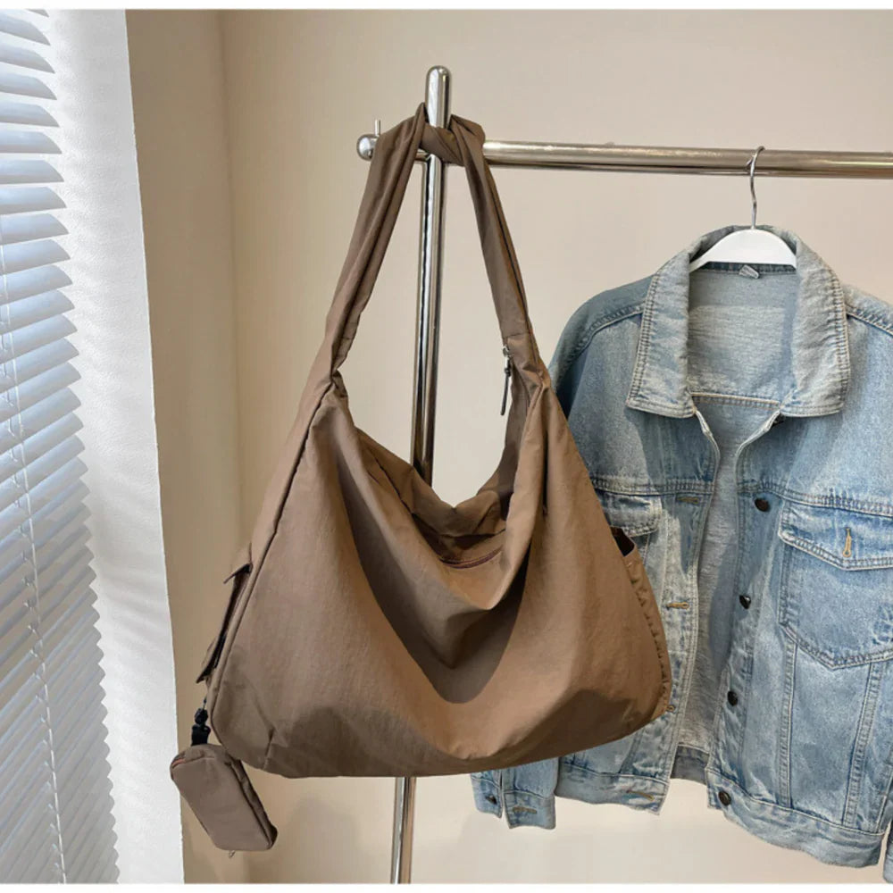 CAFÉ MILANO | BOLSO DE NYLON LIGERO