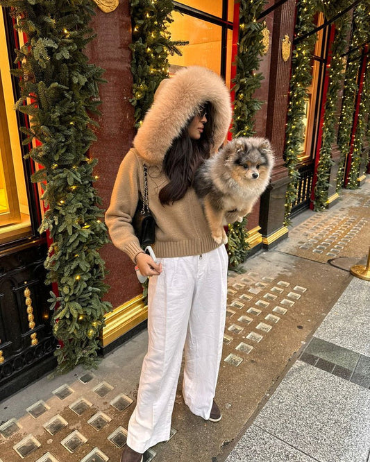 CATERINA | ABRIGO DE PUNTO CAPUCHA PELO